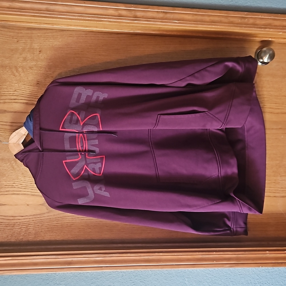 Under Armour Hoodie
